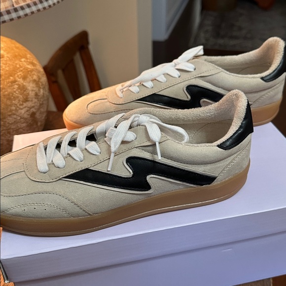 Madden Girl Taupe Gia Multicolor Sneakers. Size 9 - Picture 6 of 9